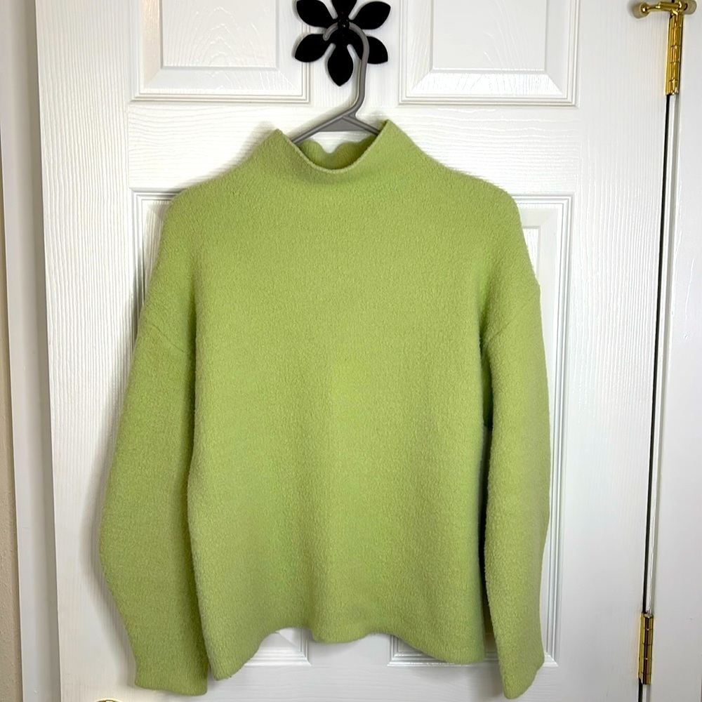 Tahiti Mock T neck Fuzzy Puff Sleeve Long Sleeve Sweater size Medium